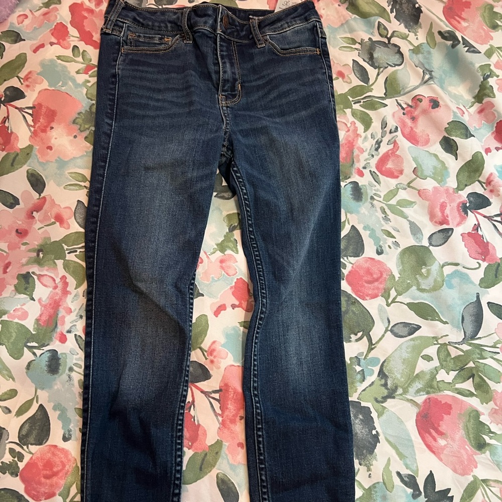 Hollister mid-rise crop super skinny